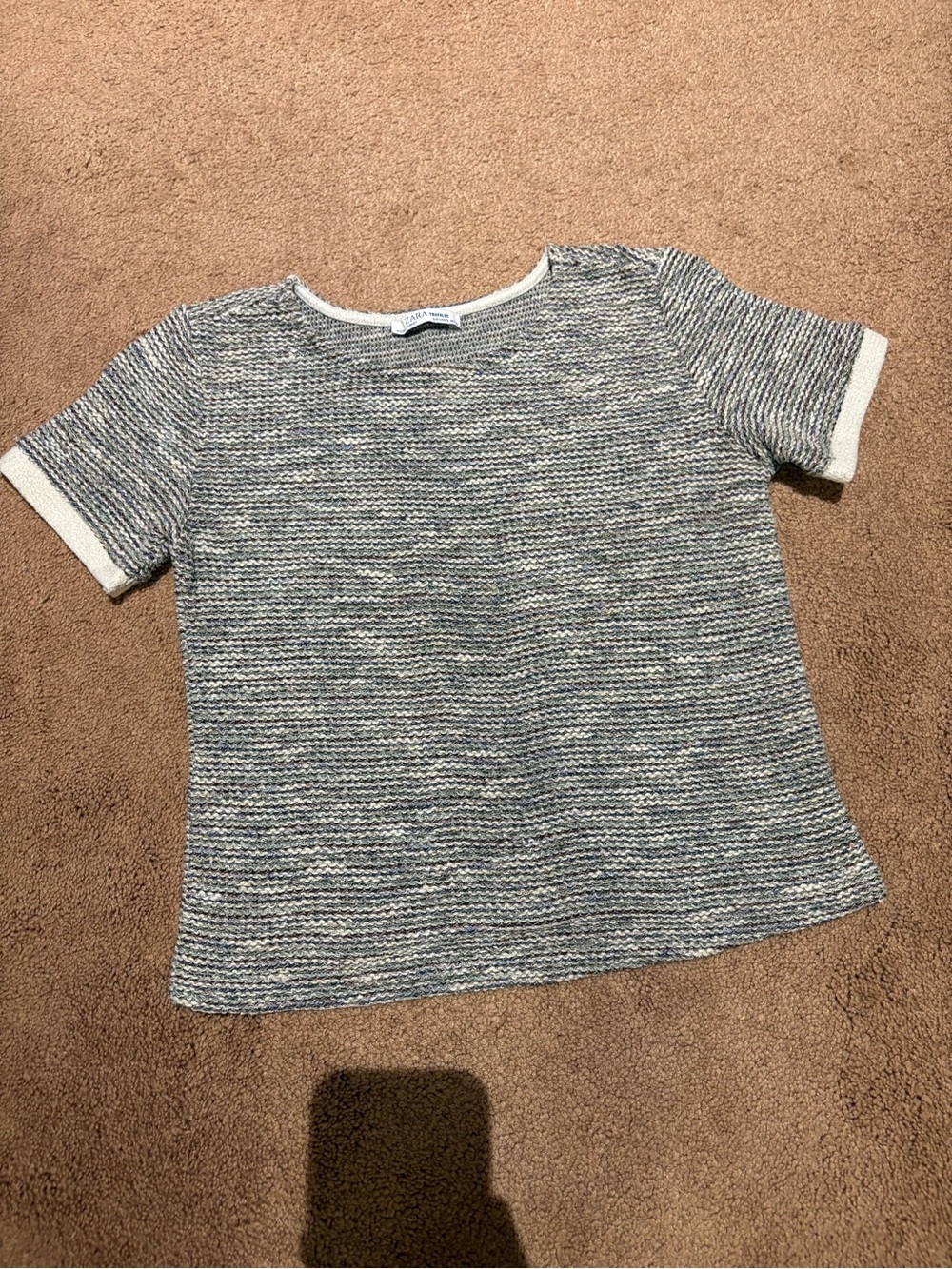 Zara gray knit t shirt size small